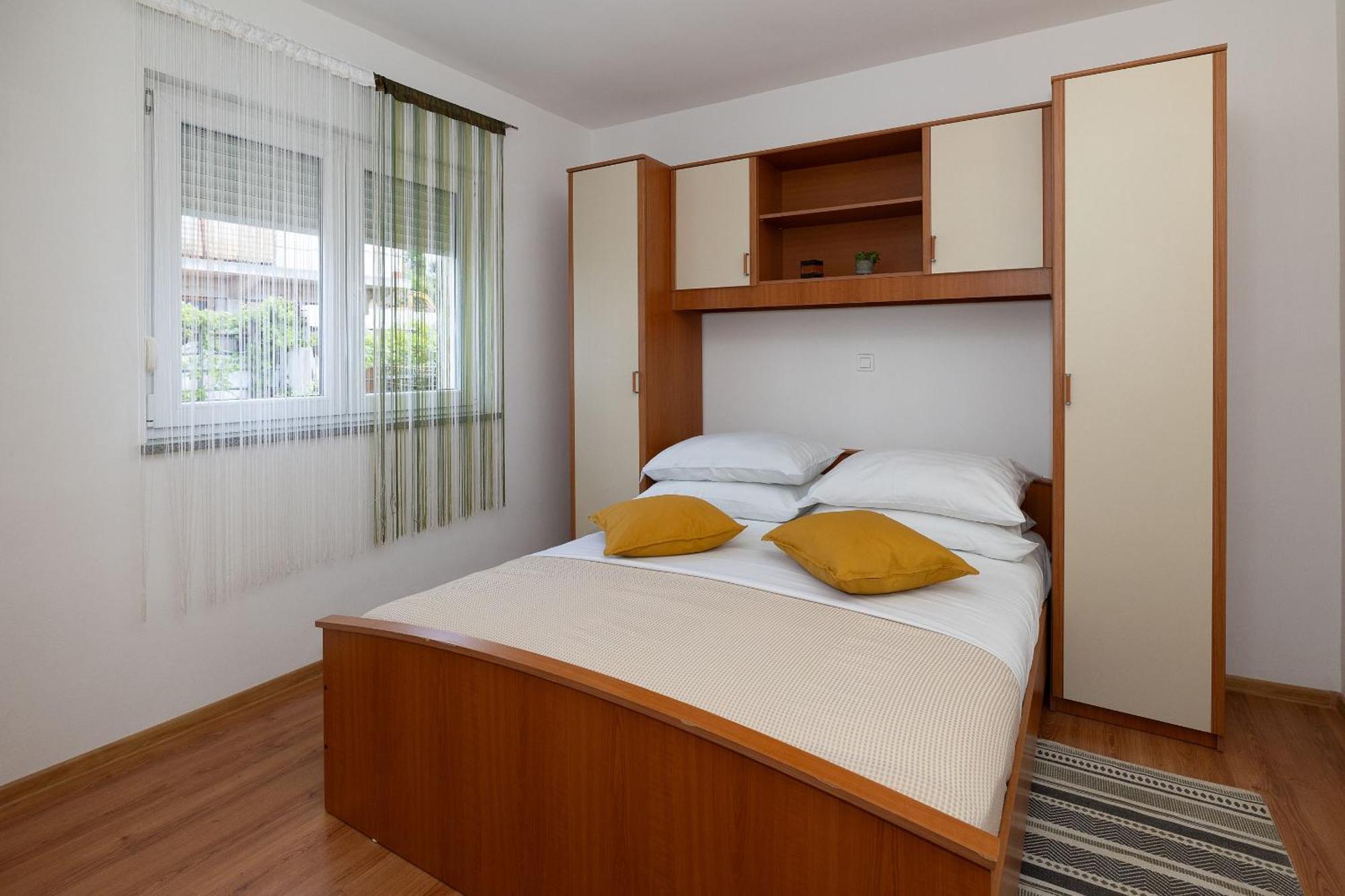 Apartments Mikanovic Crikvenica Exteriör bild